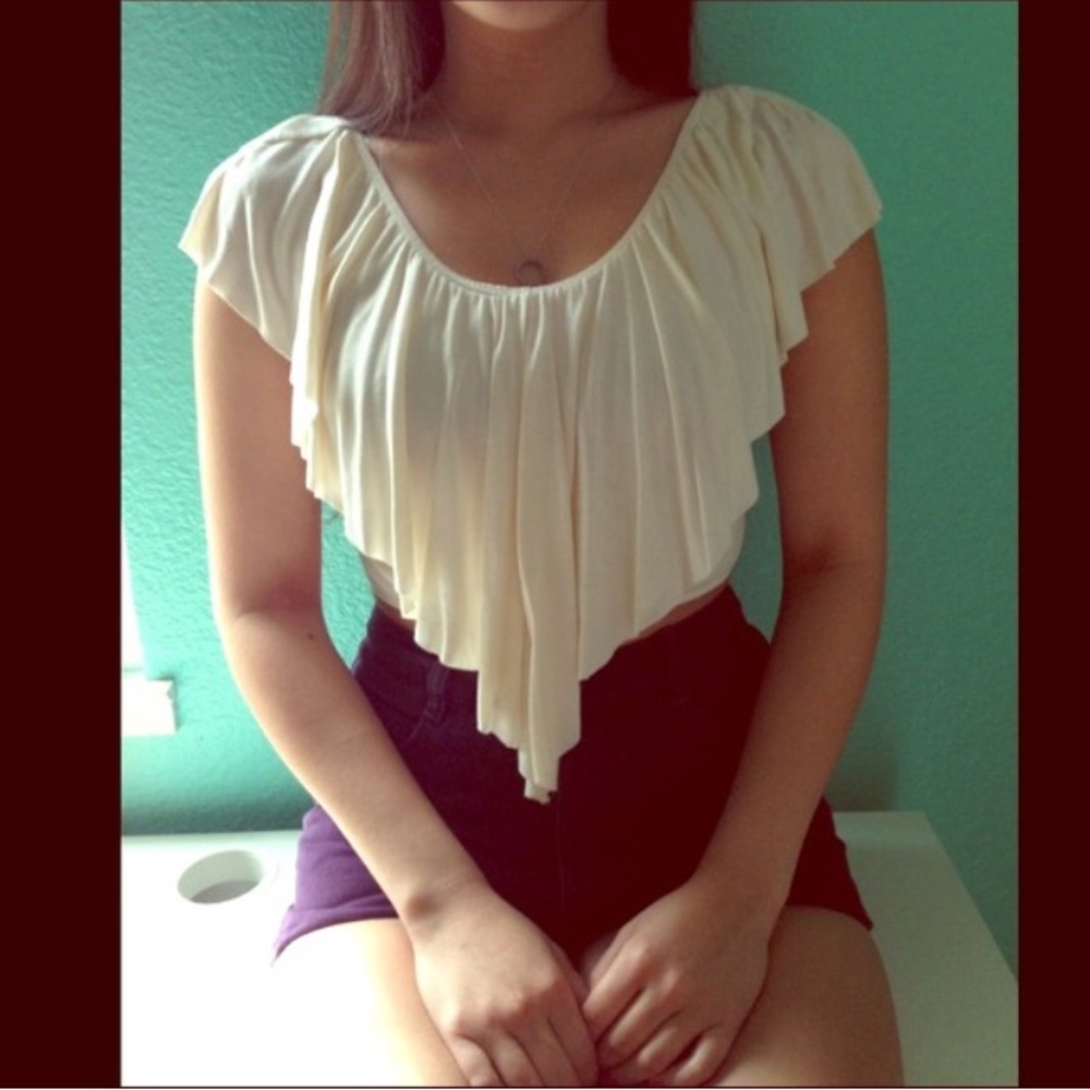 Peach Ruffle V Neck Crop Top - Picture 8 of 8